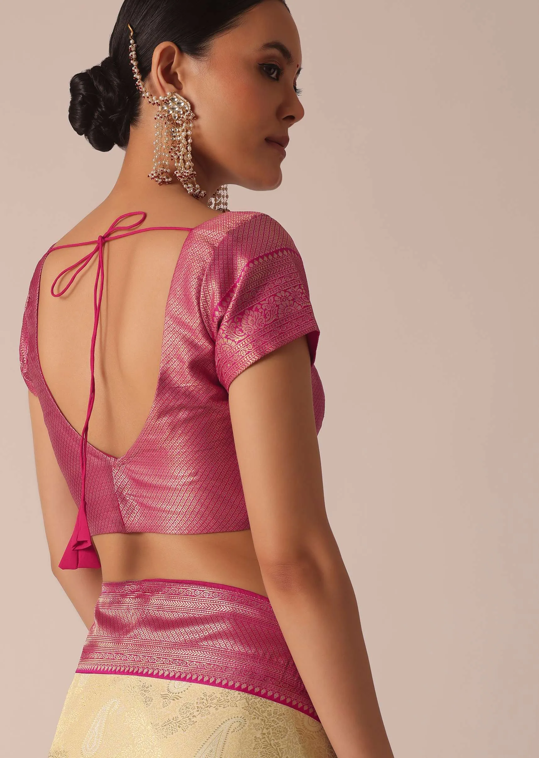 Gold Saree In Brocade Silk With Woven Motifs And Unstitched Blouse Piece