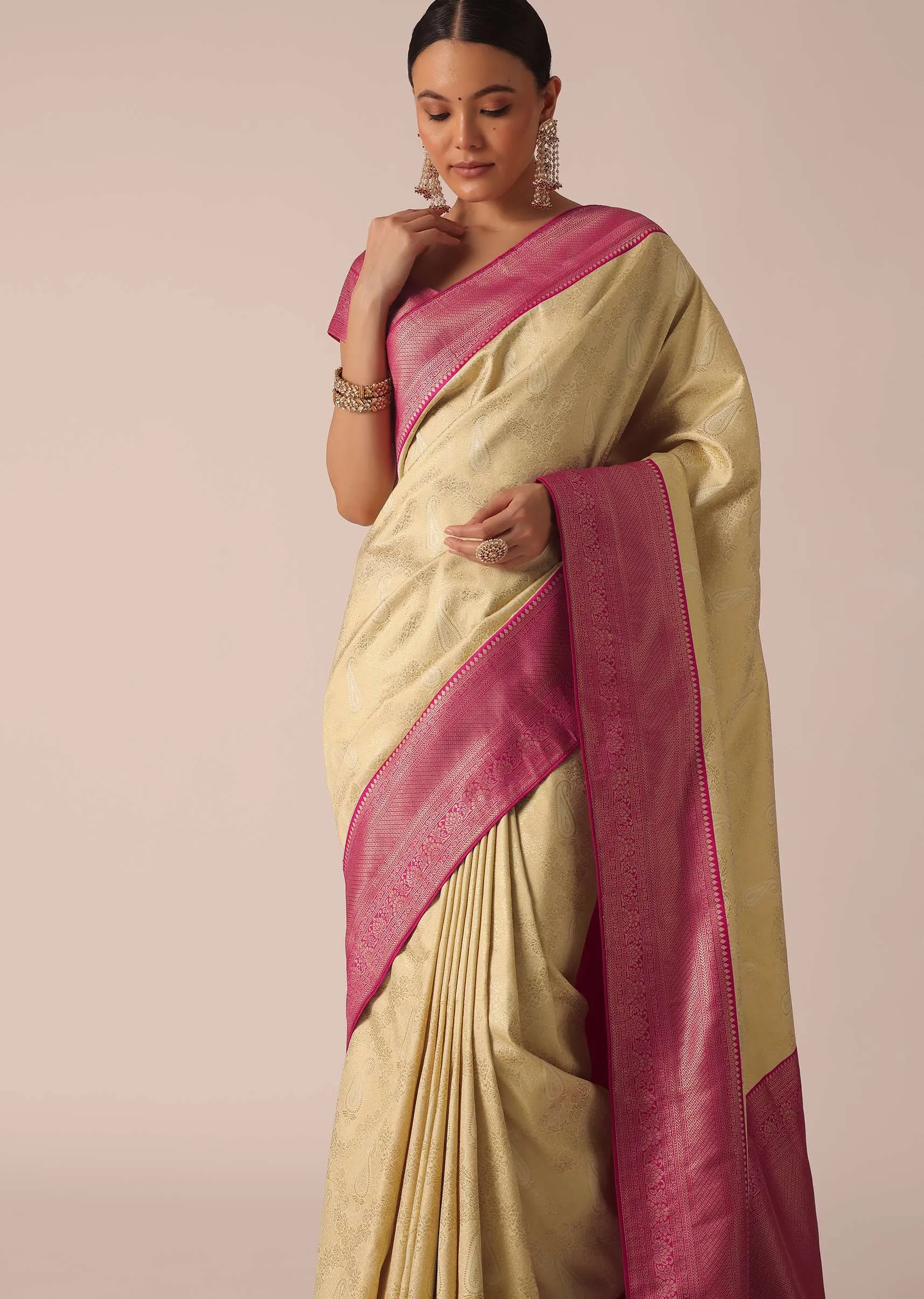 Gold Saree In Brocade Silk With Woven Motifs And Unstitched Blouse Piece